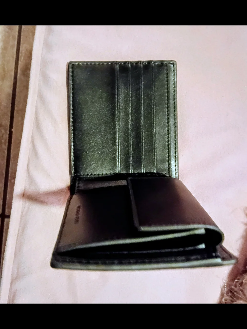 Michael Kors Black Pebbled Leather Card & Key Holder
